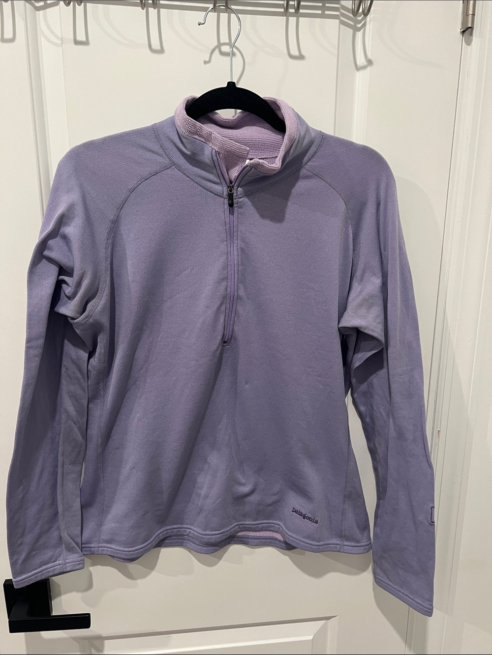 Patagonia Light Purple Quarter-Zip Pullover Size‎ Large